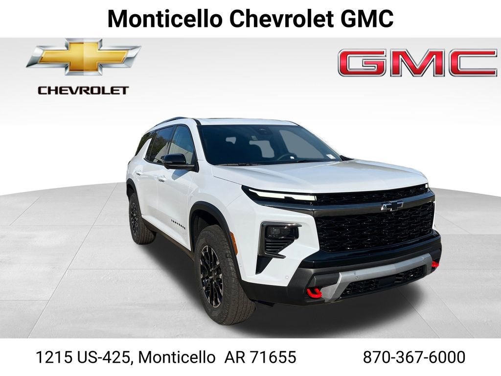 2026 Chevrolet Traverse Z71 in Polar White Tricoat — front three-quarter view